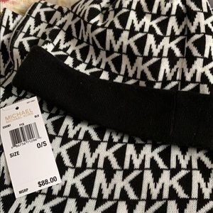 Winter cap and scarf